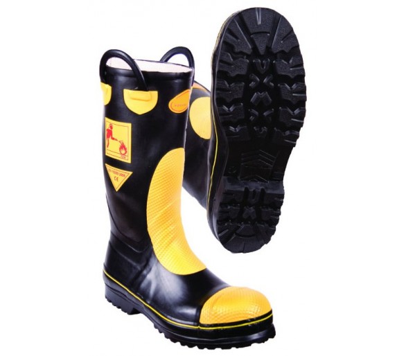 FIRESTAR F2A rubber fire fighting and rubber boots
